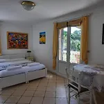 Ξενοδοχείο με διαμερίσματα Playa Del Sol - B2 4*